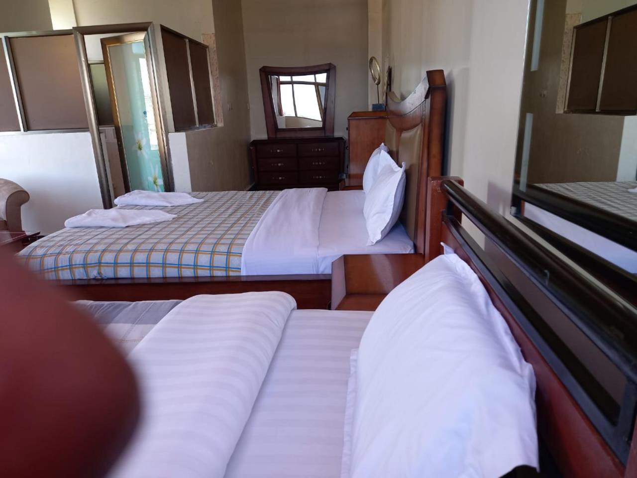Newstead Hotel Naivasha Buitenkant foto