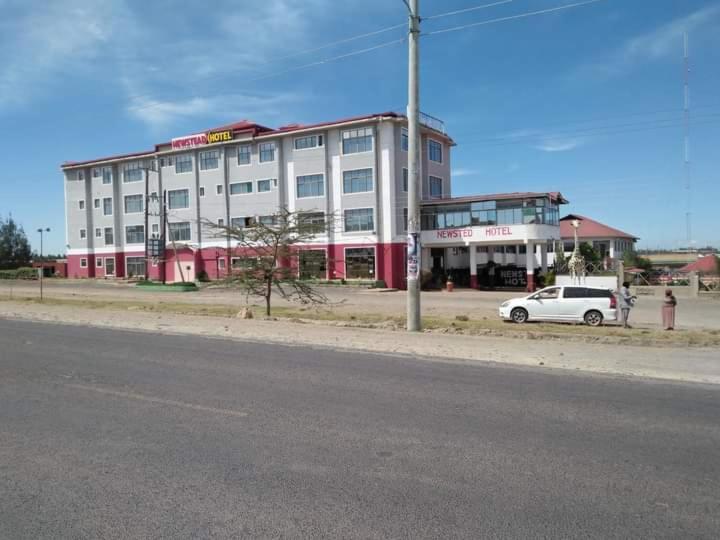 Newstead Hotel Naivasha Buitenkant foto